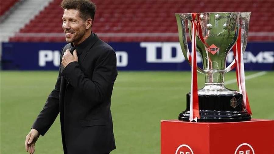 اتلتيكو مدريد يبدأ مفاوضات تجديد عقد سيميوني