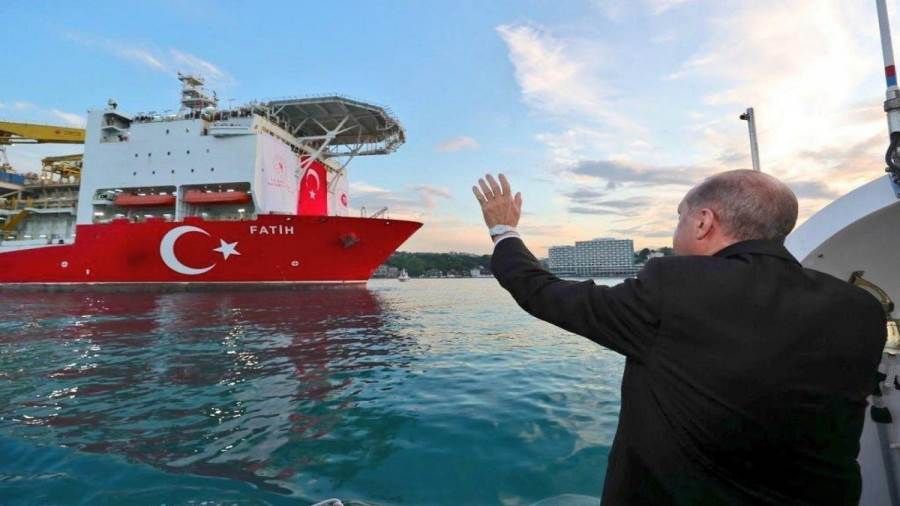 أردوغان يعلن اكتشاف كميات من الغاز في حقل صقاريا بالبحر الأسود