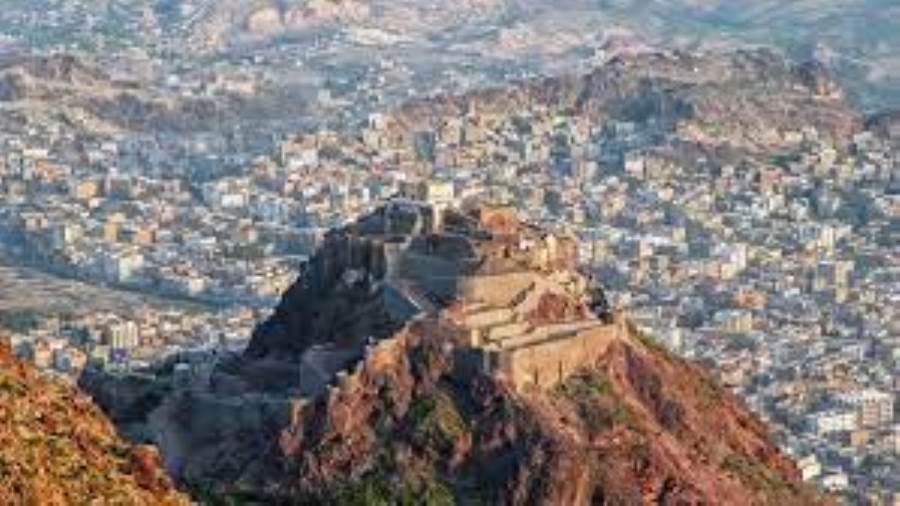 تدشين ورشة تدريبية لقضاة المحاكم الجنائية والنيابة العامة في تعز