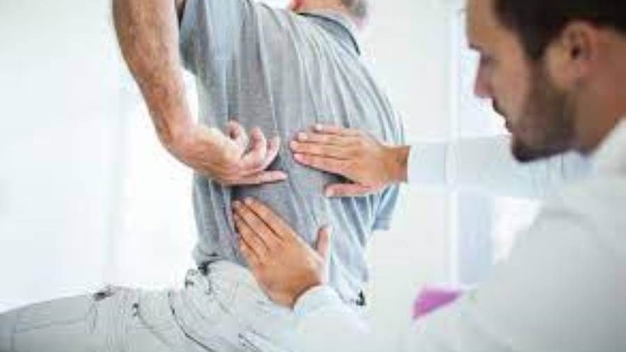 آلام الظهر تتطلب خطة علاجية شاملة