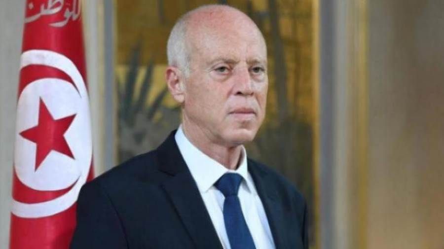 الحكومة التونسية تدخل فصلا جديدا من المواجهة مع الرئاسة واتحاد الشغل