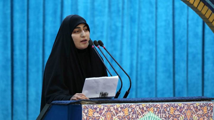 ابنة قاسم سليماني تترشح لانتخابات مجلس مدينة طهران