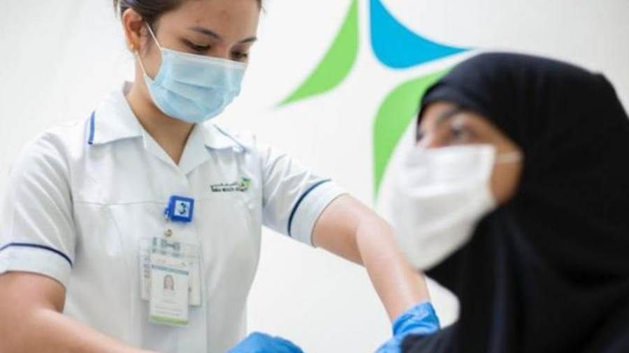 دولة الإمارات تقدم 82263 جرعة جديدة من لقاح فيروس كورونا
