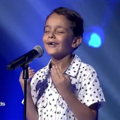 اخبار الخليج : هل تتذكرون الطفل المصري ‘‘أحمد السيسي’’ نجم برنامج ’’ذا فويس‘‘على قناة MBC ..شاهدوا كيف تغير شكله بعد كل هذه السنوات .. (فيديو)