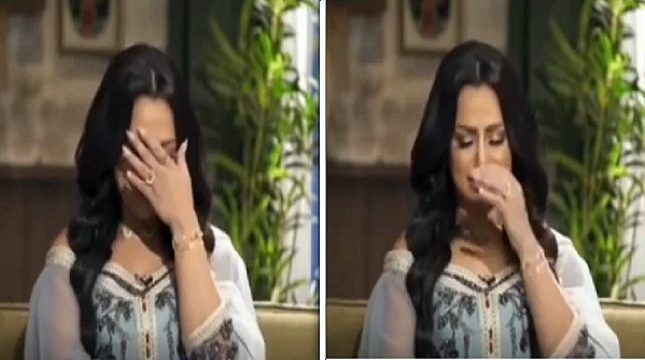 شاهد.. هند البلوشي تدخل في نوبة بكاء على الهواء بسبب شقيقتها مرام (فيديو)