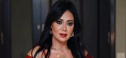 رانيا يوسف تستعرض ادق التفاصيل جسدها الاسمر بالمايوه الشفاف والمثير والذي أظهر كل المخفي أمام الملأ !! (شوف دلوقتي)