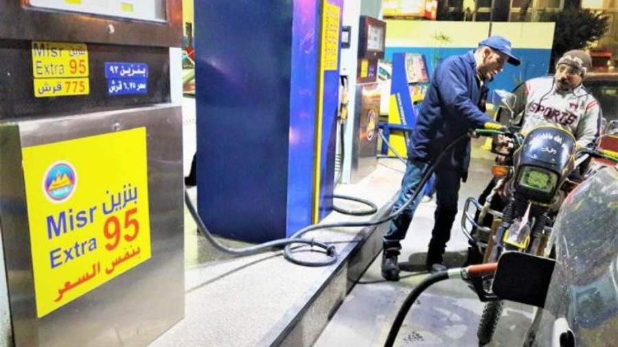 أسعار البنزين في مصر.. مقترح بزيادة "غير عادية" خلال أيام