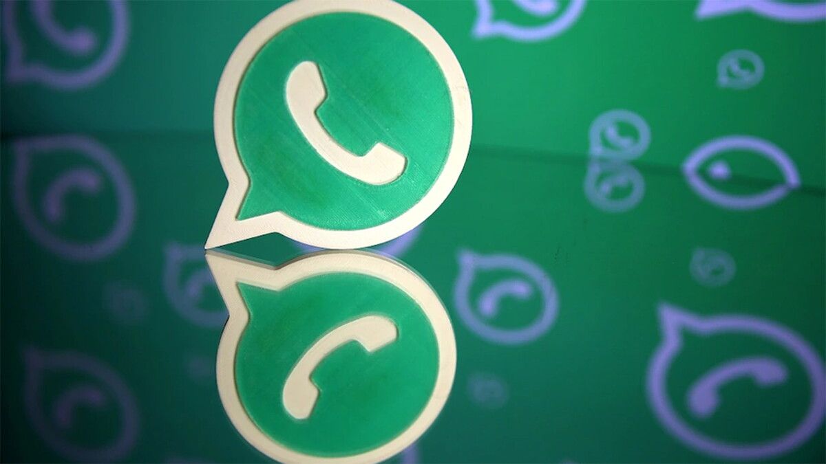 واتساب يعتزم توسيع قائمة "الرموز التعبيرية" للرد على الرسائل‎‎