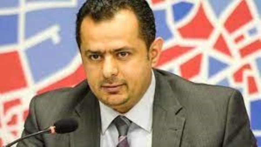 رئيس الوزراء يهنئ نظيره الصومالي