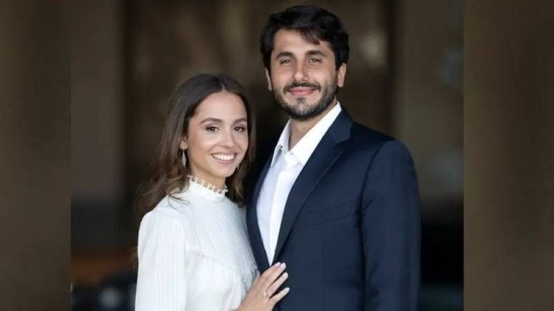 شاهد أول صور للأميرة إيمان ابنة ملك الأردن وخطيبها .. والكشف عن هوية العريس وجنسيته