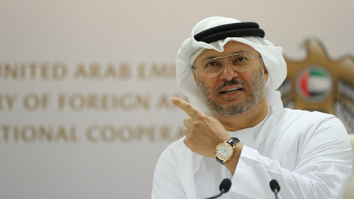 قرقاش: الإمارات تعمل على إرسال سفير لطهران
