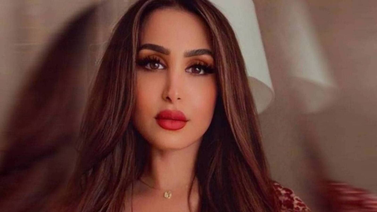 هند القحطاني تعاتب شقيقتها لـ"قطع علاقتها بها"