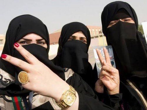 فتيات السعودية يفضلن الزواج من أبناء هذه الجنسية العربية لهذه الأسباب التي صدمت الجميع ؟