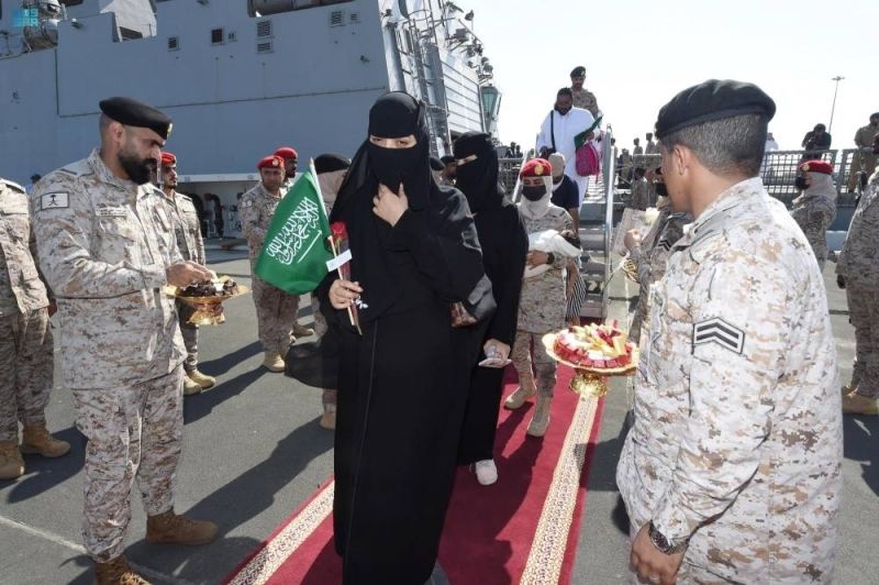 السعودية تكشف عدد المواطنين والأجانب الذين تم إجلاؤهم من السودان (صور)