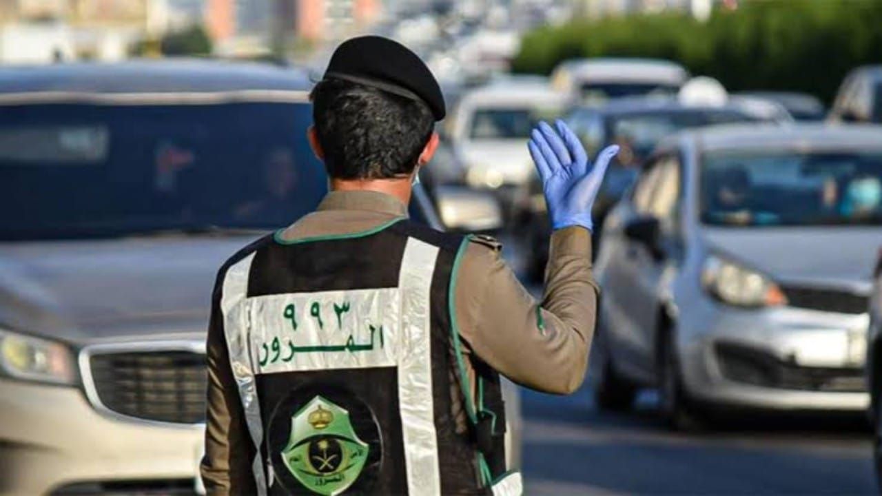 للمواطنين والمقيمين في السعودية.. المرور تُوضح أنواع مخالفات الرصد الآلي الجديدة