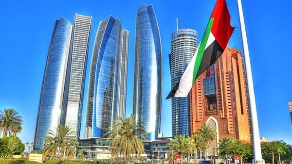 للعام الـ12 على التوالي.. الإمارات الدولة المفضلة للعيش والعمل