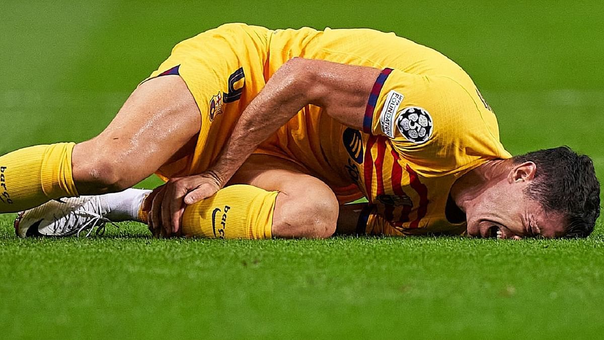 لعنة الإصابات تضرب أعمدة برشلونة الأساسية قبل الكلاسيكو