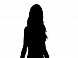 فنانة شهيرة تفجر مفاجأة: أرضعت شقيقي 9مرات