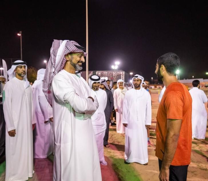 عمار بن حميد يشهد ختام تحدي الموانع في «عجمان الرياضية»