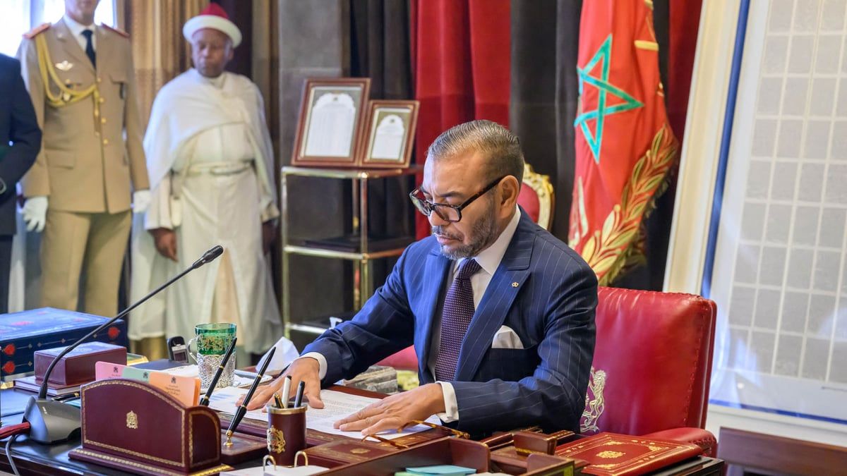 العاهل المغربي يعفو عن محكومين في "قضايا إرهاب"