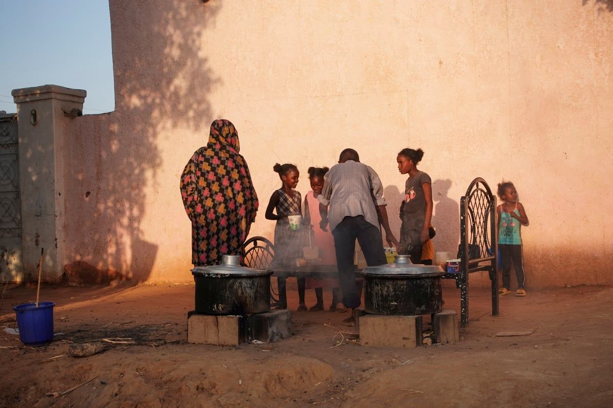 بعد عام على الحرب.. فرنسا تستضيف مؤتمرا حول السودان