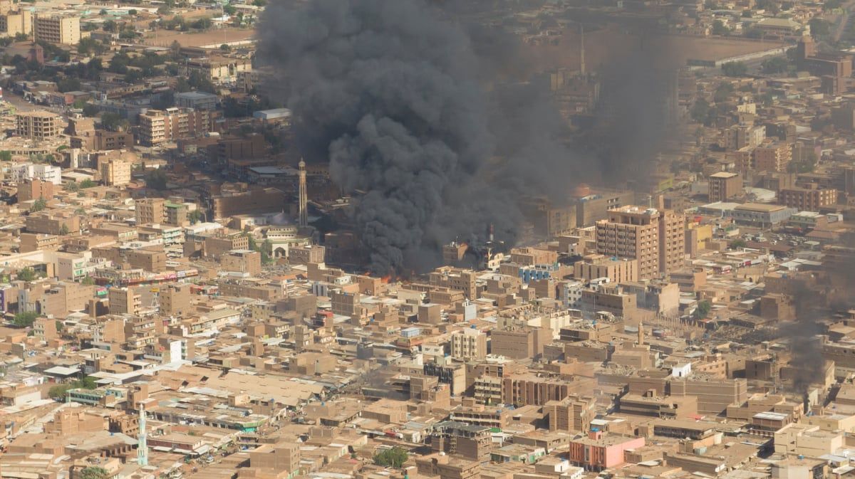 السودان.. اتساع دائرة القتال وسط ترقب لاستئناف المفاوضات
