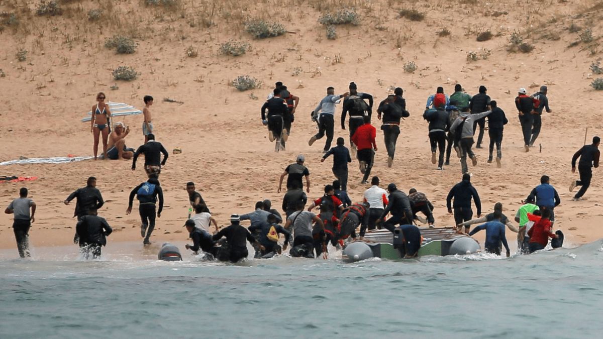 القبض على 52 مهاجرا غير شرعي في المغرب