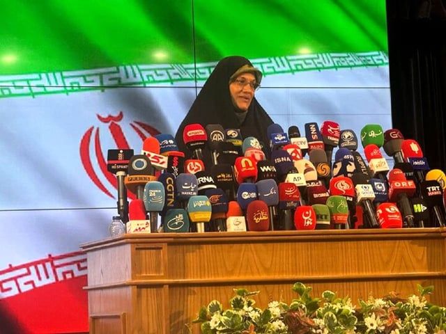 من هي "زهرة اللهيان" أول امرأة مرشحة للانتخابات الرئاسية الإيرانية؟
