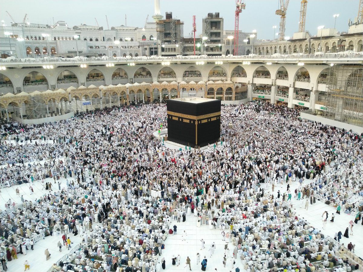 وفاة مؤثرة لمسؤول سعودي خلال خدمة الحجاج