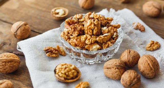 منها بذور اليقطين.. 6 أطعمة تعزز قوة الدماغ والذاكرة