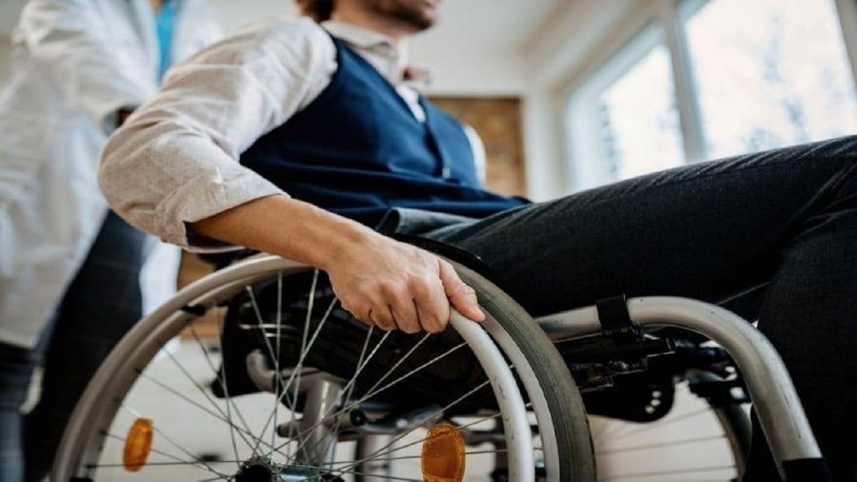 ابتكار جهاز جديد لعلاج إصابات العمود الفقري دون جراحة
