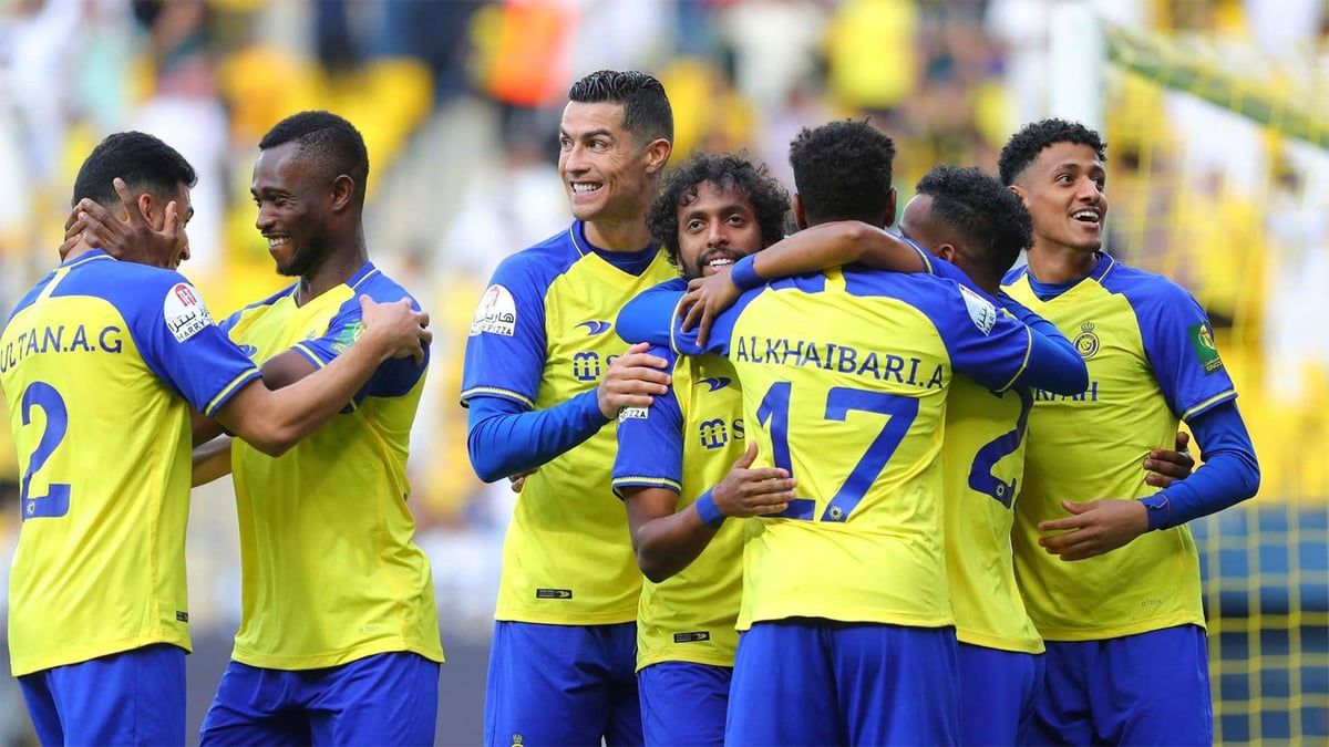 نجم النصر يقترب من ارتداء قميص الأهلي السعودي
