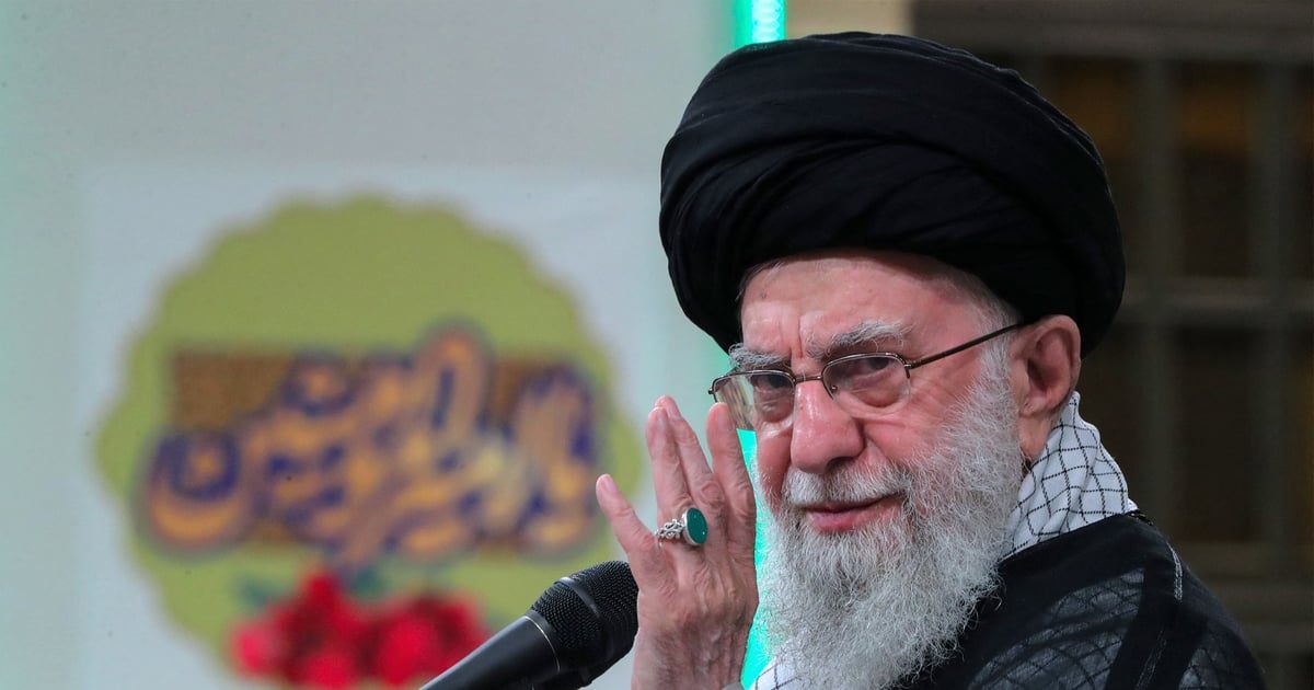 اعتراف نادر.. خامنئي يقر بوجود مقاتلين إيرانيين في عدة دول عربية من بينها لبنان