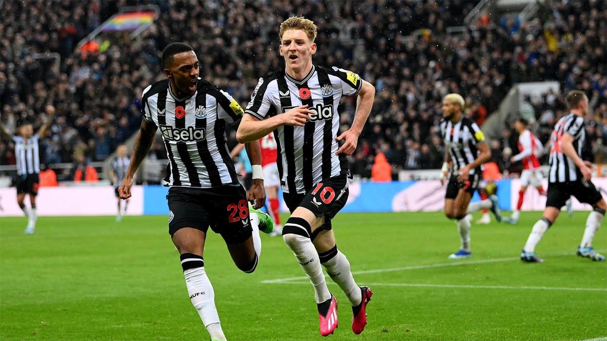ليفربول يرفض اقتناص فرصة ضم نجم نيوكاسل