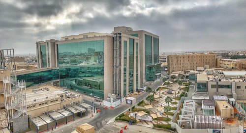 برواتب عالية .. مدينة الملك سعود الطبية 1446 تعلن عن وظائف شاغرة بمختلف التخصصات وبمزايا وحوافز عالية .. تعرف على شروط القبول للعمل ضمن المدينة الطبية