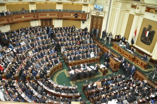 "فلترة لغير المستحقين" .. موعد تطبيق الدعم النقدي للتموين وإلغاء الدعم العينيفي مصر