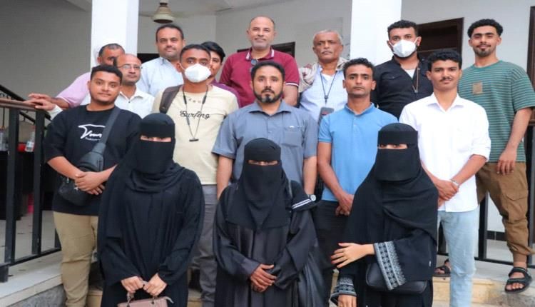 محاضرة تطبيقية لموظفي الأحوال المدنية والسجل المدني بخورمكسر