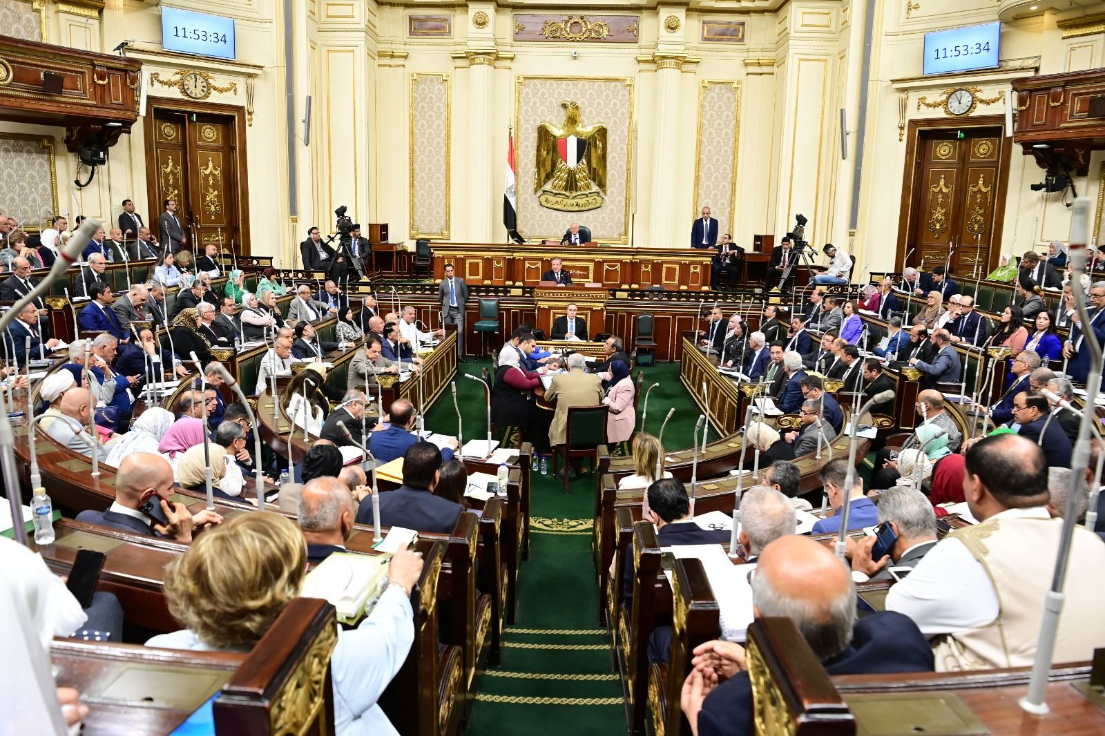 نائب يرفض موازنة 2026 بسبب عجز 3.5 تريليون جنيه: "الضرائب تلتهم 85% من الإيرادات" - الخليج الان