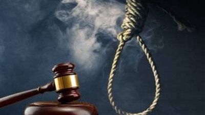 دفعتهما داخل النيران.. الإعدام لربة منزل قتلت أم ونجلها حرقا في قليوب بسبب خلافات - الخليج الان