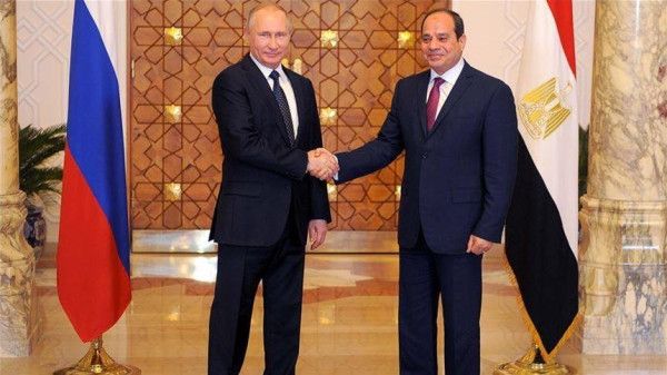 الرئيس الروسي يوافق على سداد مصر لقروضها بالروبل - الخليج الان