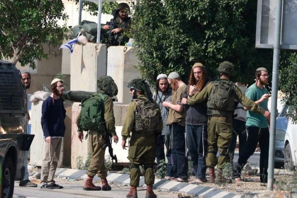 "الخارجية المصرية": اعتداء المستوطنين على فلسطينيين بالضفة يستدعي تدخلاً دوليا - الخليج الان