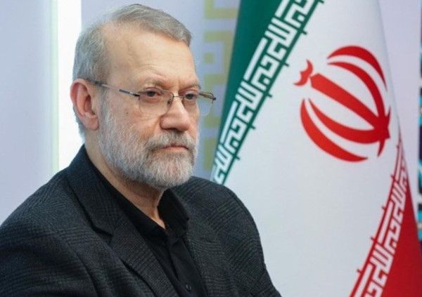 مستشار خامنئي: إسرائيل بعثت رسائل تهديد لمسؤولين إيرانيين - الخليج الان