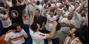 جماهير الزمالك في الإمارات تحتفل بكأس السوبر الإفريقي - الخليج الان