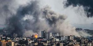 05:33 استشهاد ١١ فلسطينيًا في قصف إسرائيلي على مركز إيواء للنازحين بمدينة غزة - الخليج الان