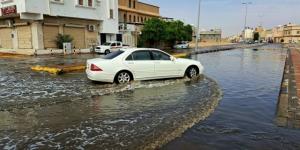 الأحساء تستقبل الأمطار.. وجهود استباقية من الأمانة لتصريف المياه - الخليج الان