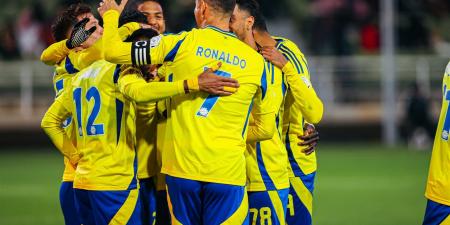 دوري روشن السعودي: كريستيانو رونالدو يقود النصر للفوز على الرائد (2-1) والأهلي يفوز على العروبة (2-0) والرياض ينتصر على الوحدة (1-0) - الخليج الان