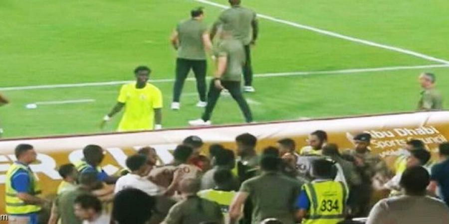 محكمة إماراتية تحبس وتُغرم لاعبي الزمالك - الخليج الان