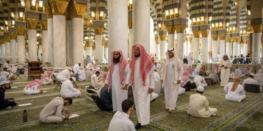 بدء القبول الإلكتروني للطلاب بكلية المسجد النبوي - الخليج الان