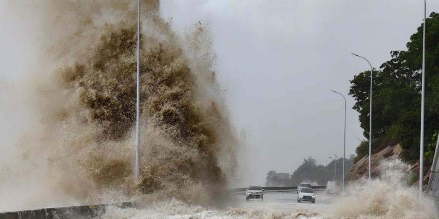 الإعصار الـ13.. عشرات الآلاف من السكان في أماكن الإيواء خوفًا من "ينشينج" - الخليج الان