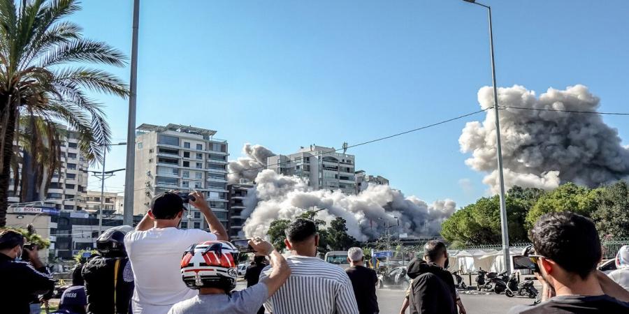 الجيش الإسرائيلي يوجه تحذيرا بقصف مبان في حارة حريك والحدث والشياح بضاحية بيروت الجنوبية - الخليج الان